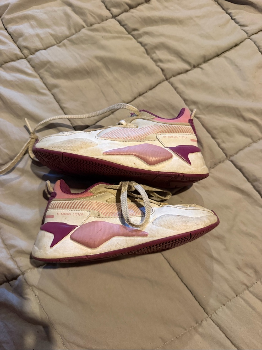 Puma White and Pink Kids Sneakers with Purple Accents